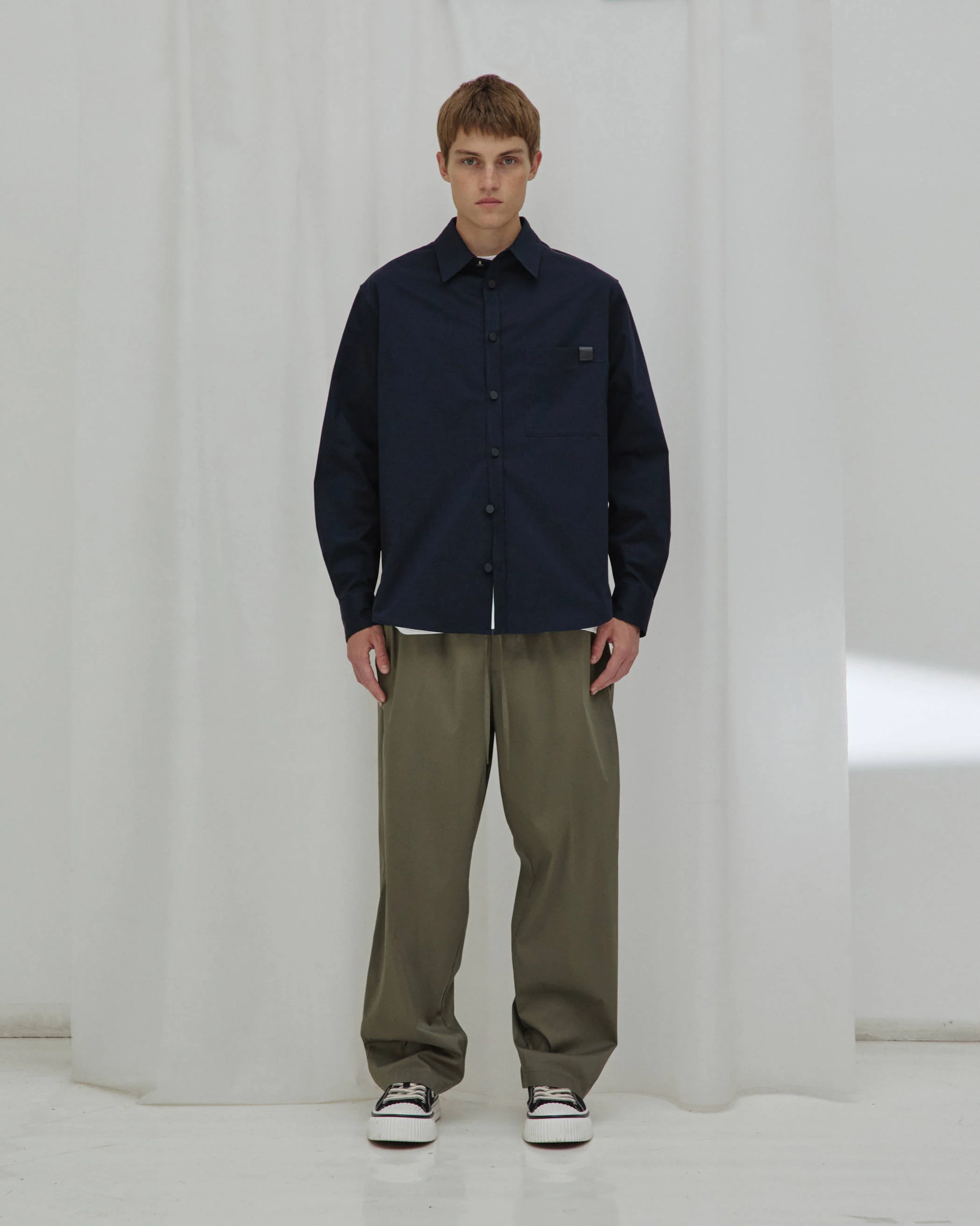 IAN - LIGHT WEIGHT POPELINE JOGGER FIT PANTS