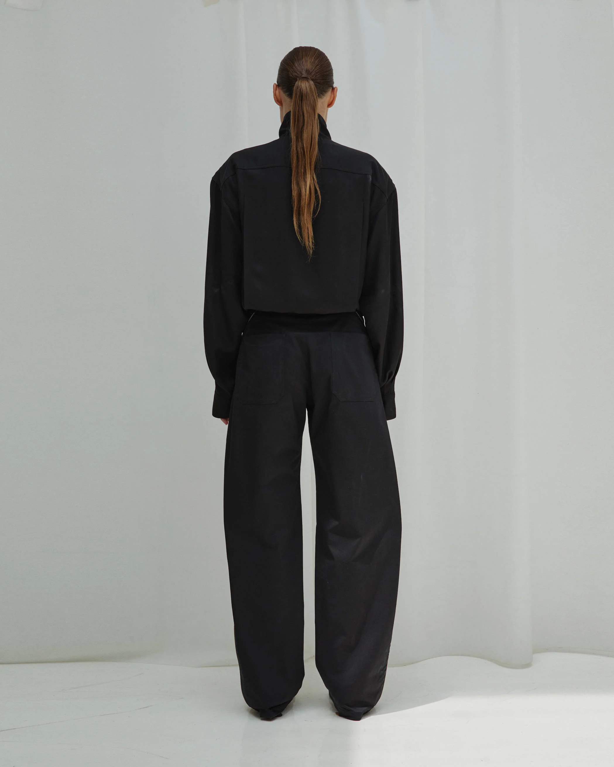 PEGGY - ZIP BARREL LEG PANTS - Image 3